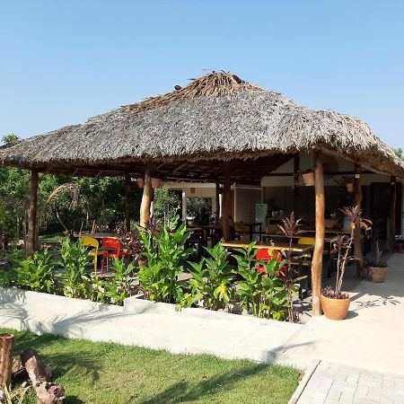 Pousada De Charme Formiga Ecolodge Mateiros Exteriör bild